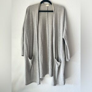 DONNI. Light Gray Open Front Cardigan
